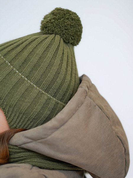 Шапка зимняя на завязках