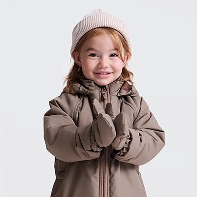 Детская одежда из мембраны: характеристики, преимущества и как выбрать