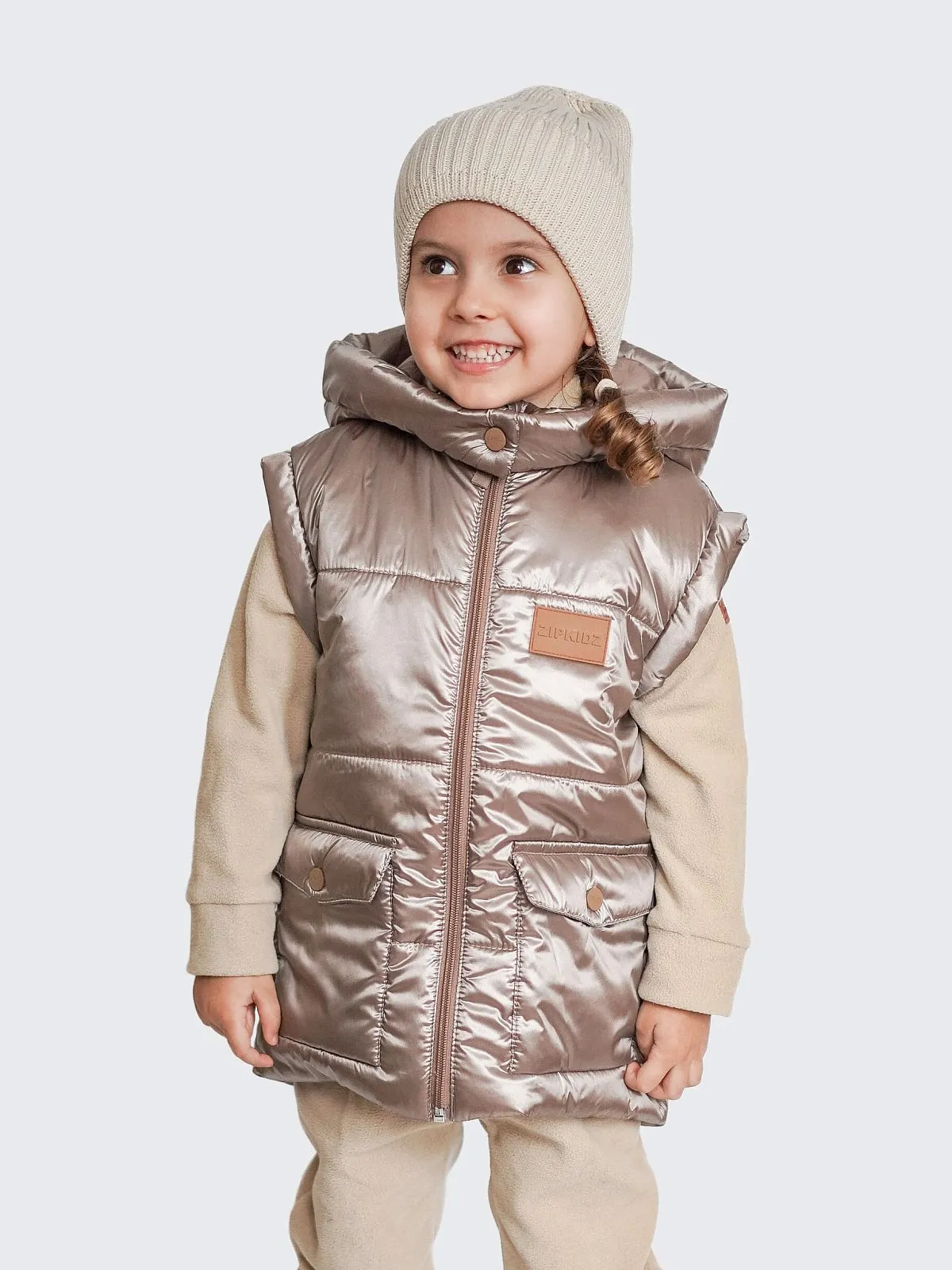 Жилет с капюшоном